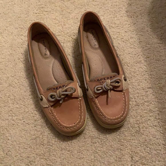 Sperry boat shoes